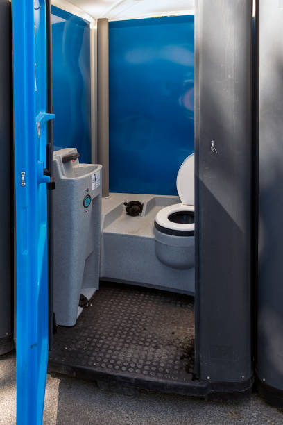 Best Portable restroom trailer rental  in Assumption, IL