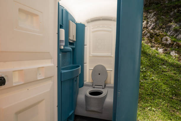 Best Portable restroom trailer rental  in Assumption, IL
