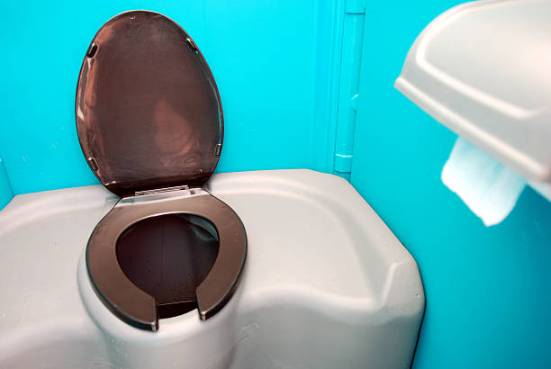 Best Wedding porta potty rental  in Assumption, IL