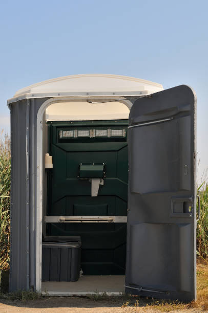 Best Long-term porta potty rental  in Assumption, IL